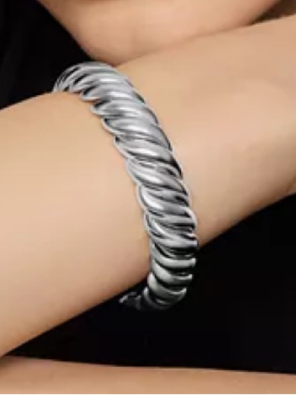 David Yurman Sleek Silver Twisted Rope Bangle Bracelet - Women Jewelry